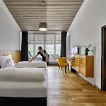 Elzland Pfauen Wellness & ホテル 4*