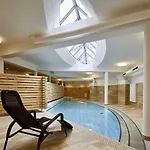 ホテル Elzland Pfauen Wellness & エルツァッハ