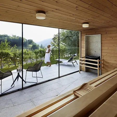 Elzland Pfauen Wellness &