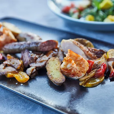 Elzland Pfauen Wellness & 4*