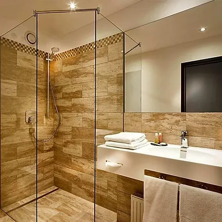 Elzland Pfauen Wellness & Ξενοδοχείο 4*