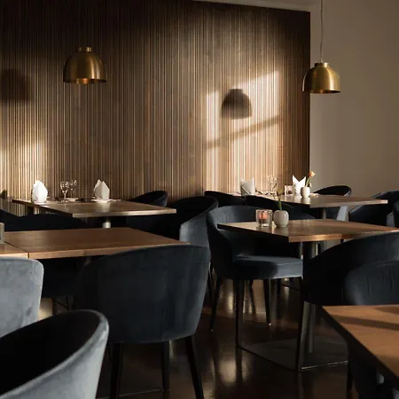 Ξενοδοχείο Elzland Pfauen Wellness & 4*