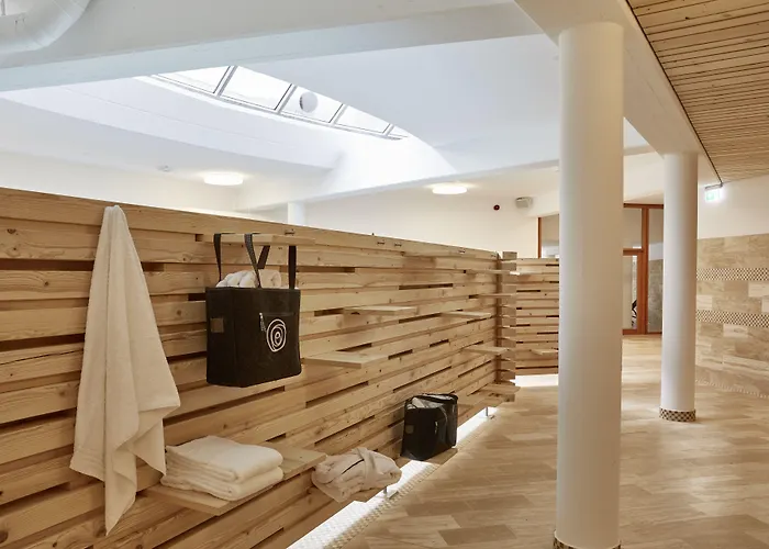 Elzland Pfauen Wellness & 4*